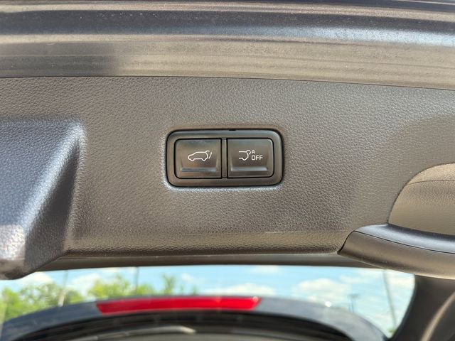 Used 2024 Kia Carnival EX FWD image 13