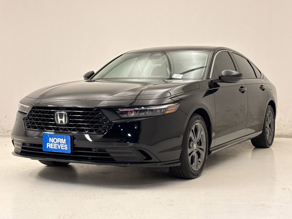 Used 2025 Honda Accord EX-L image 2