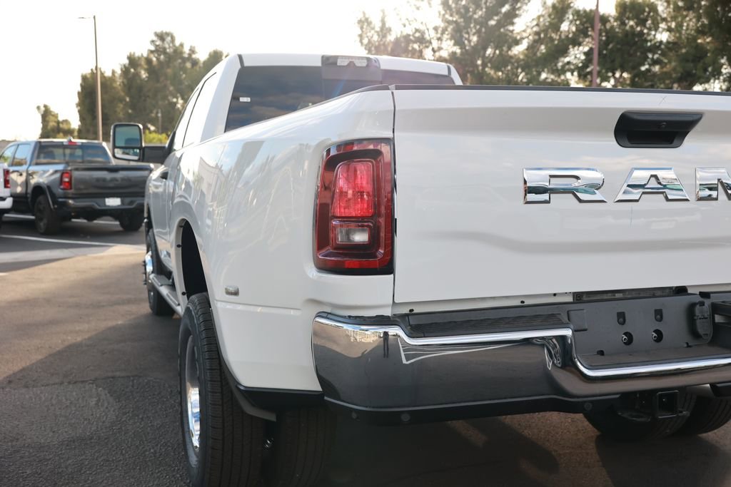 New 2026 RAM 3500 Tradesman AWD/4WD image 11
