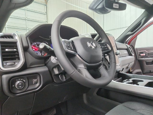 New 2026 RAM 2500 Big Horn AWD/4WD image 19
