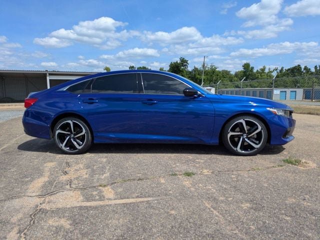 Used 2021 Honda Accord Sport image 3