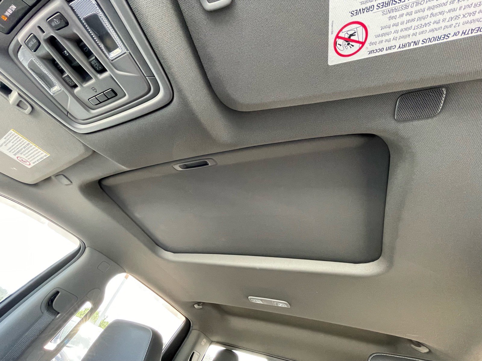 Used 2020 GMC Sierra 2500 SLT w/ SLT Premium Plus Package AWD/4WD image 13