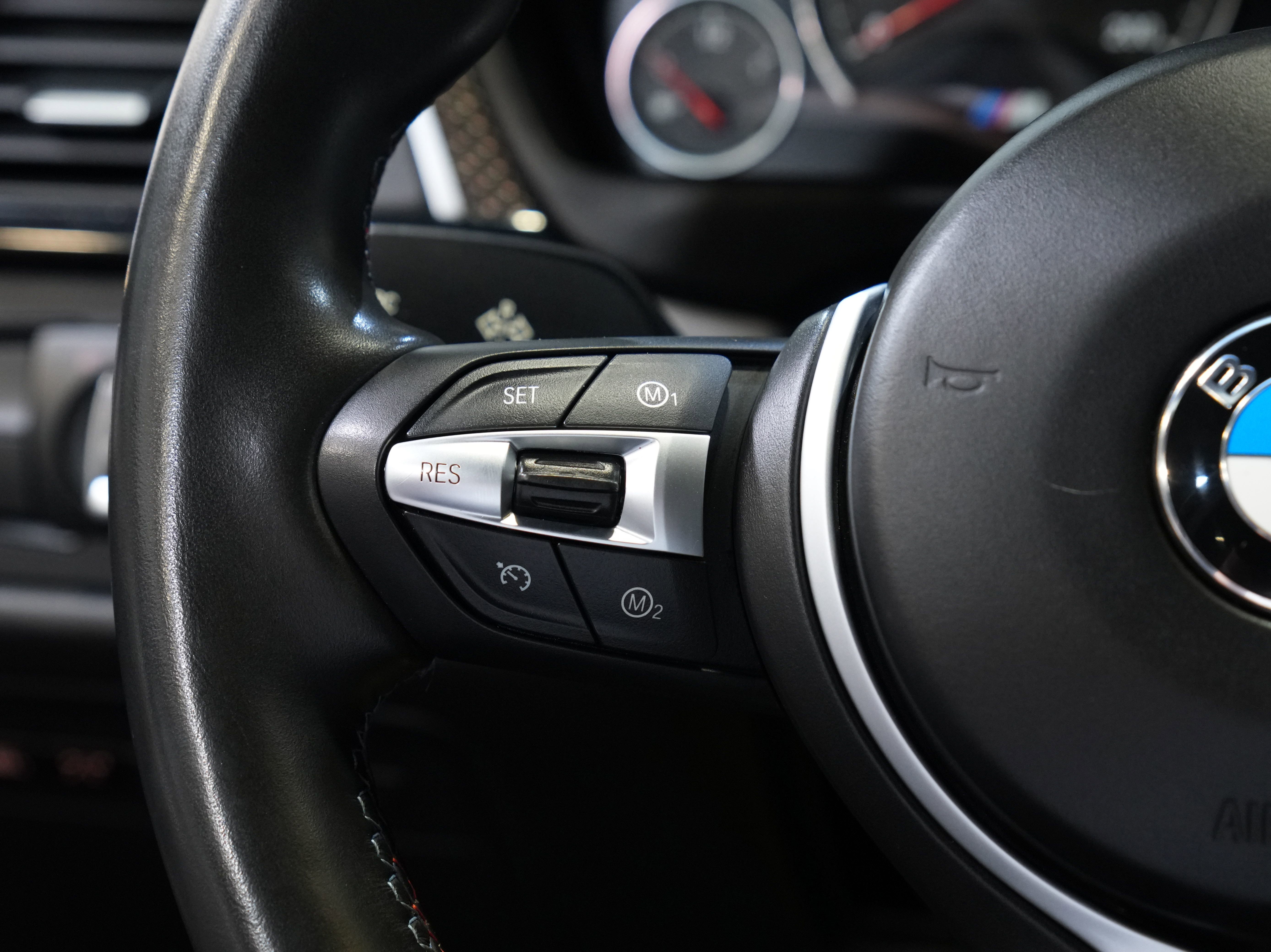 Used 2020 BMW M4 Coupe w/ Competition Package image 38