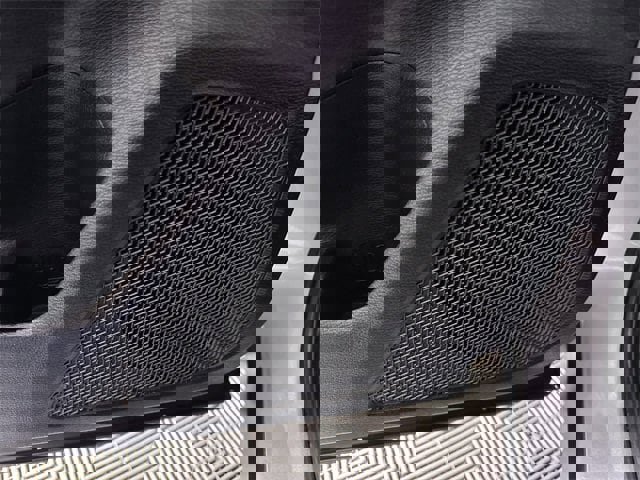 Used 2024 Mitsubishi Outlander SE image 25