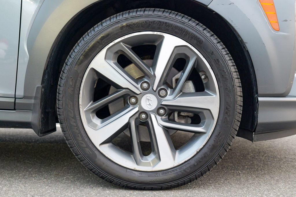 Used 2019 Hyundai Kona Limited AWD/4WD image 12