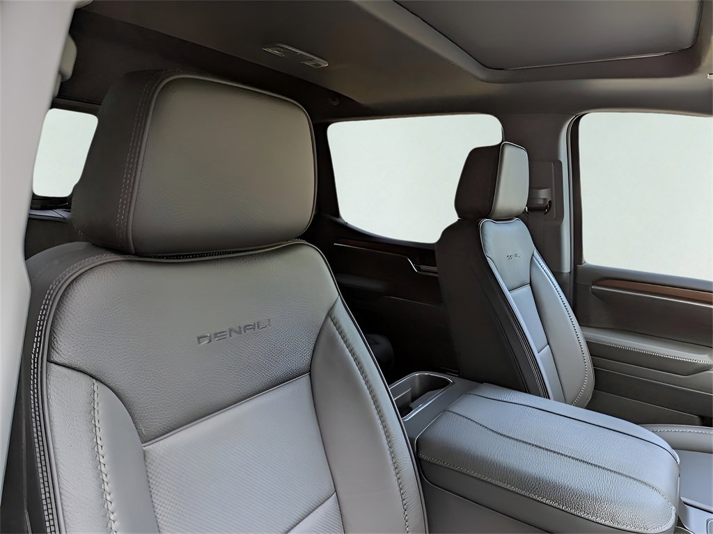 New 2026 GMC Sierra 1500 Denali w/ Denali Reserve Package image 40