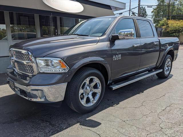 Used 2015 RAM 1500 Laramie w/ Convenience Group