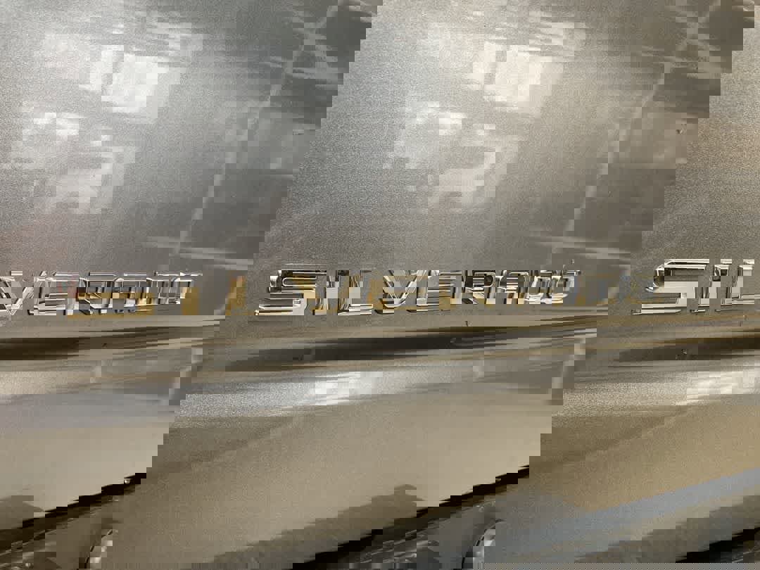 Used 2020 Chevrolet Silverado 1500 LTZ w/ LTZ Plus Package image 11