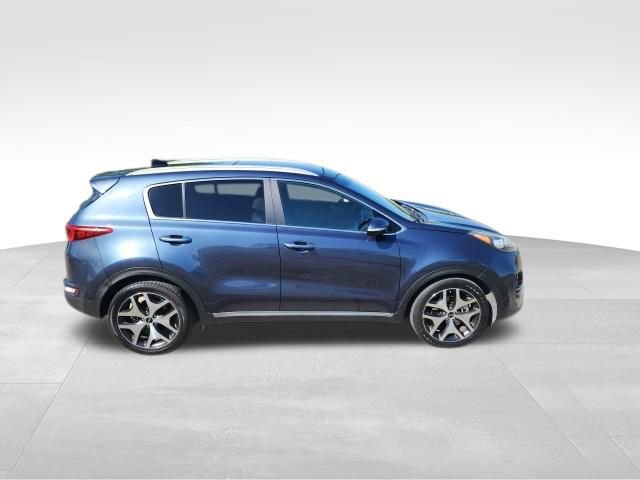 Used 2017 Kia Sportage SX image 2