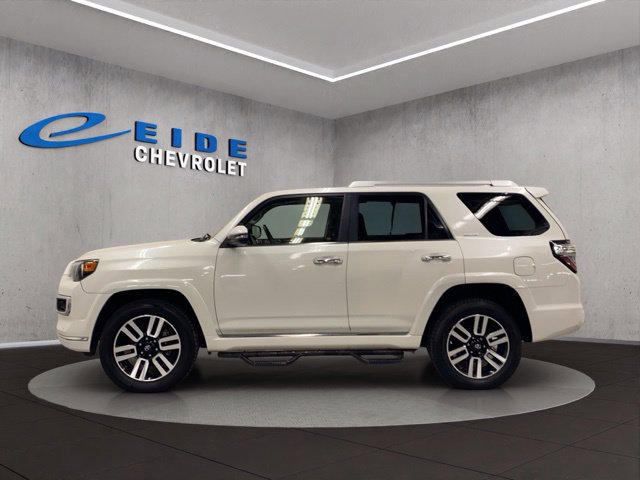 Used 2015 Toyota 4Runner Limited AWD/4WD image 12
