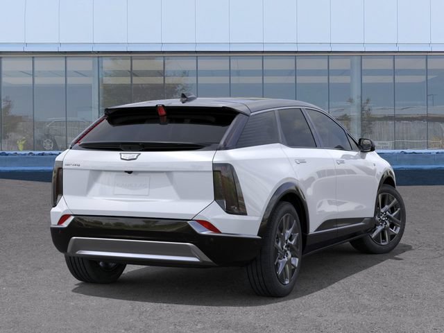 New 2027 Cadillac Optiq Luxury w/ LPO, Floor Liner Package AWD/4WD image 4