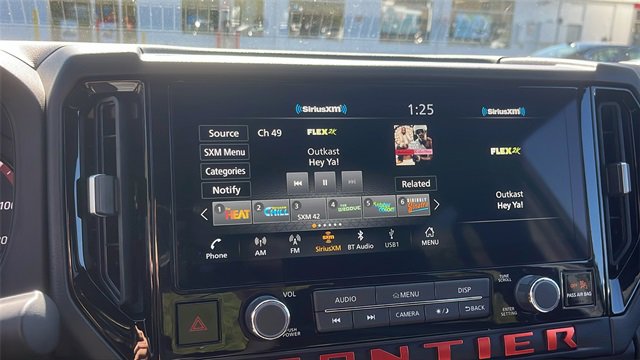 Used 2025 Nissan Frontier PRO-4X w/ Tow Package image 15