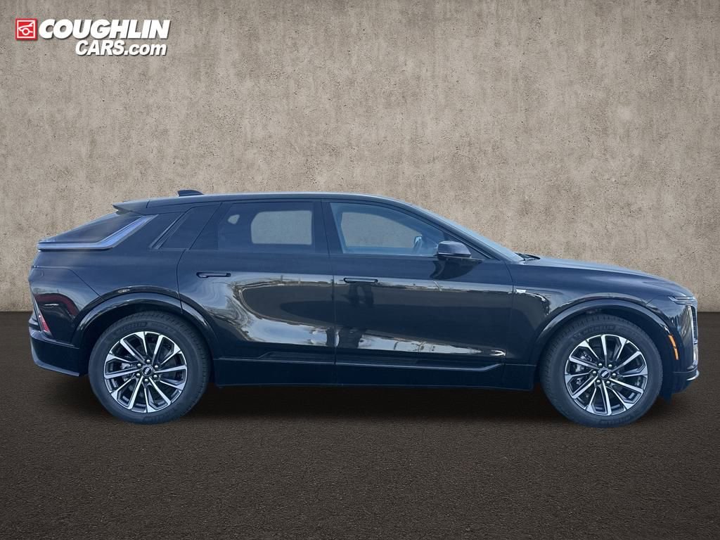 New 2026 Cadillac Lyriq Sport image 3