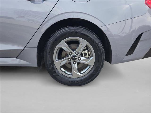 Used 2022 Kia K5 LXS image 22