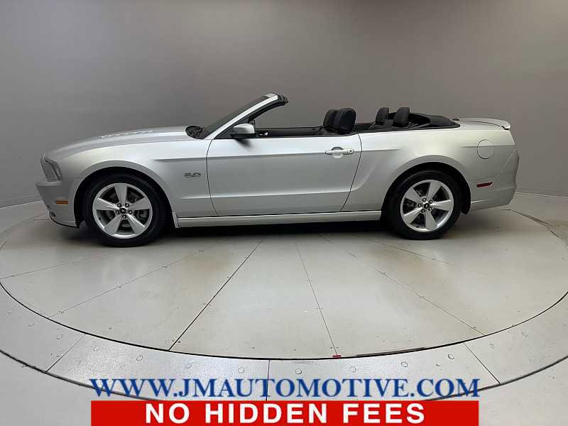 Used 2013 Ford Mustang GT Premium w/ Security Pkg image 2
