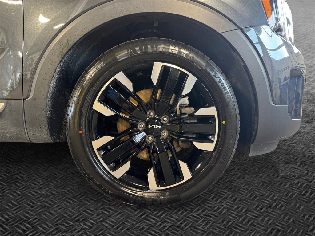 Certified 2024 Kia Telluride SX Prestige image 11