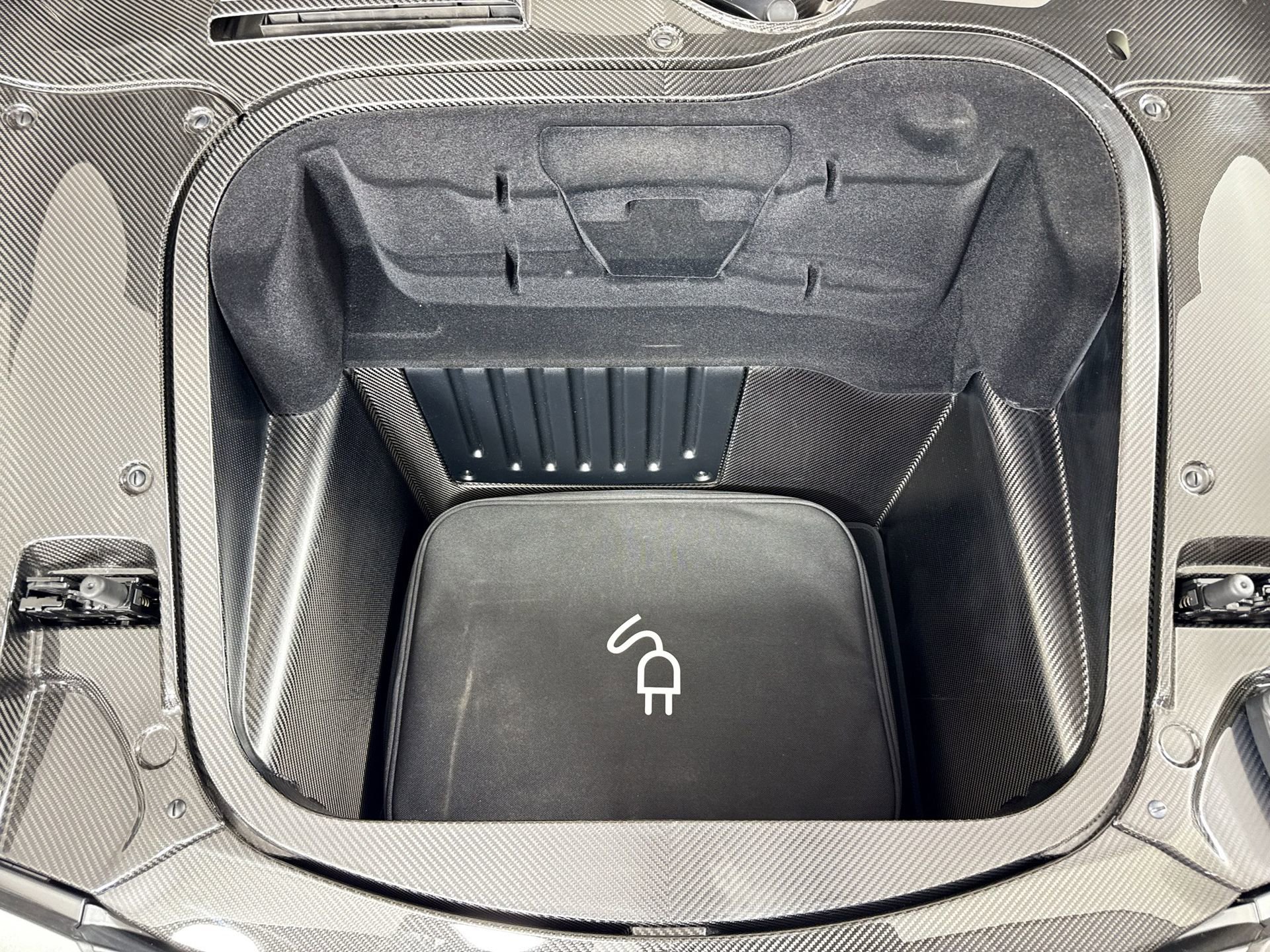 Used 2015 Porsche 918 Spyder AWD/4WD image 20