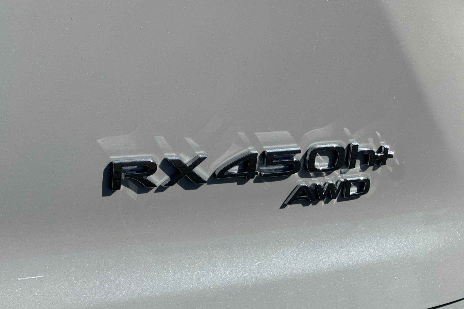 Certified 2025 Lexus RX 450h AWD w/ Luxury Package image 38