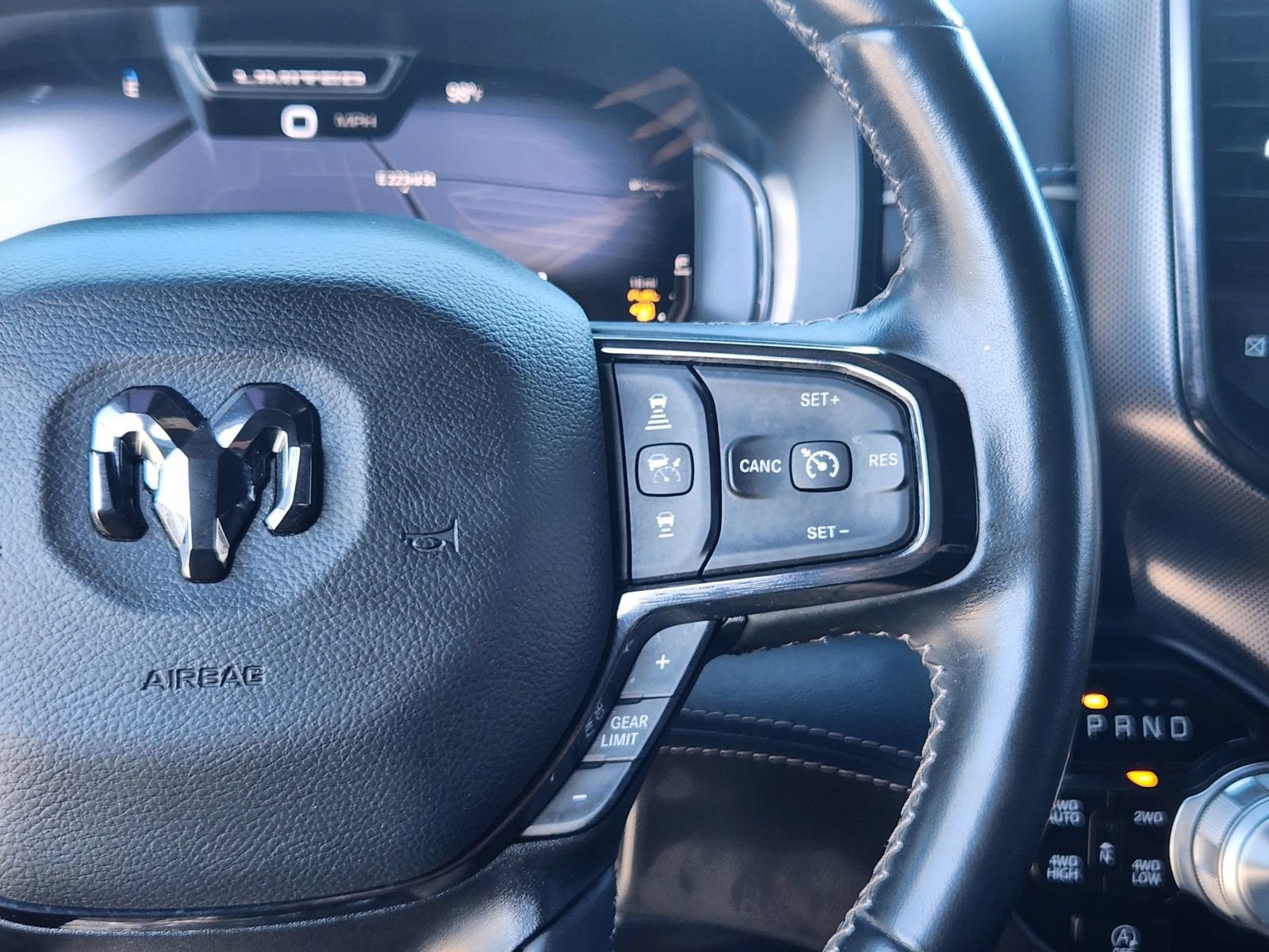 Used 2023 RAM 1500 Limited AWD/4WD image 16