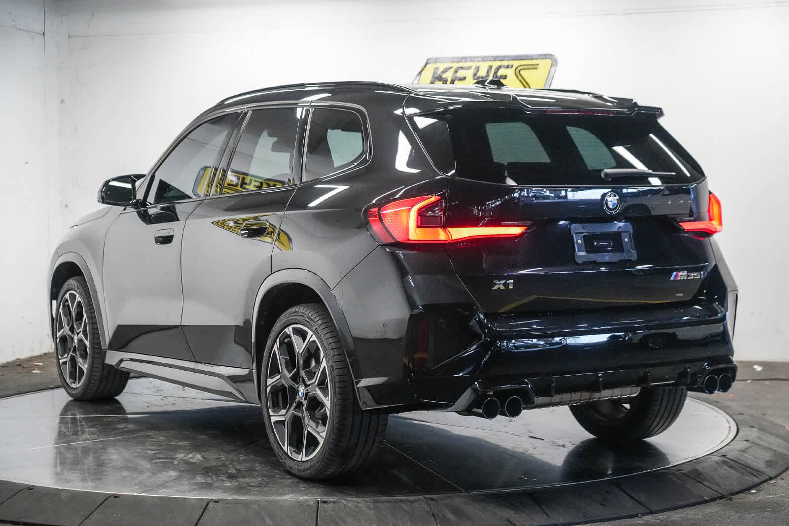 Used 2026 BMW X1 M35i w/ Technology Package AWD/4WD image 6