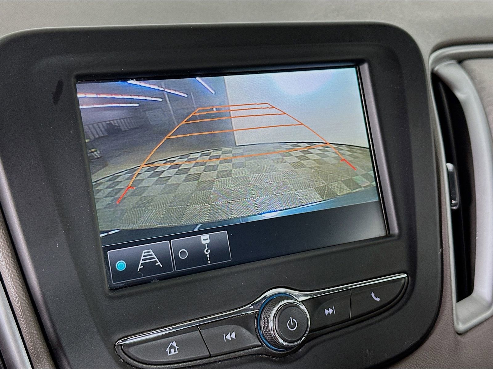 Used 2016 Chevrolet Malibu LS image 14