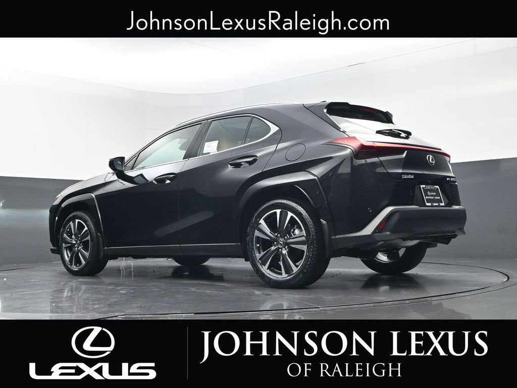 New 2026 Lexus UX 300h AWD image 17