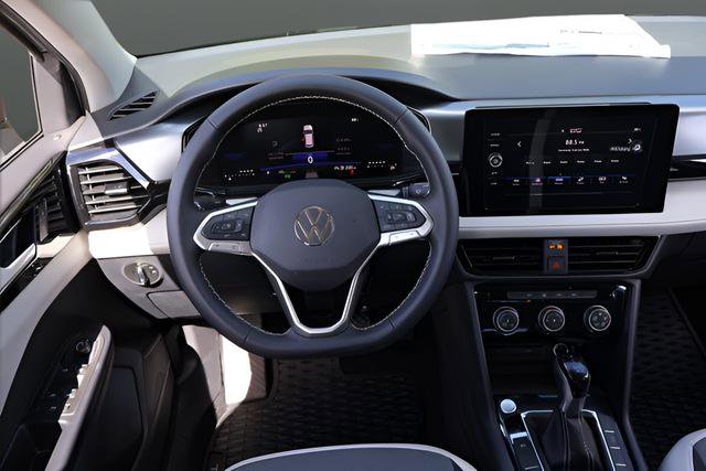 Used 2025 Volkswagen Taos S FWD image 15