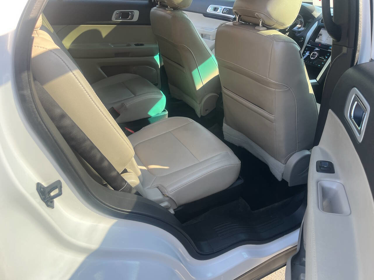Used 2015 Ford Explorer Limited w/ Equipment Group 302A image 39