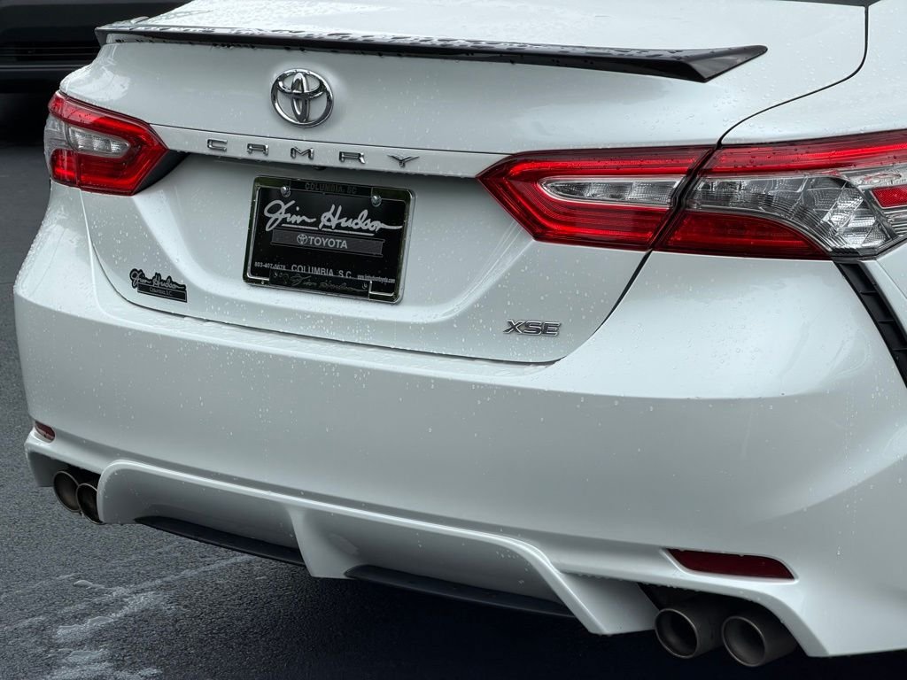 Used 2019 Toyota Camry XSE FWD image 9