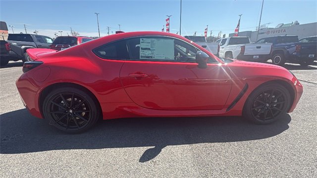 New 2025 Toyota GR86 Premium image 6