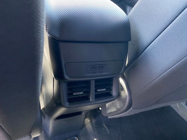 Used 2026 Chevrolet Equinox LT image 19