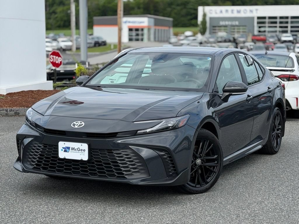 Used 2026 Toyota Camry SE w/ Convenience Package AWD/4WD image 1