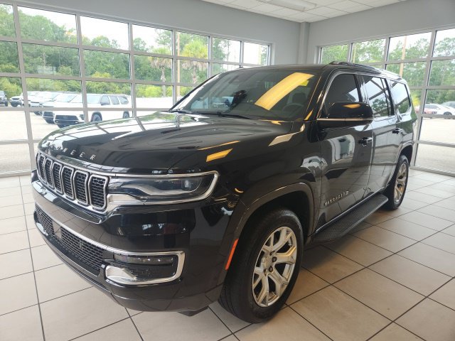 Used 2022 Jeep Wagoneer Series I w/ Premium Group I RWD image 6