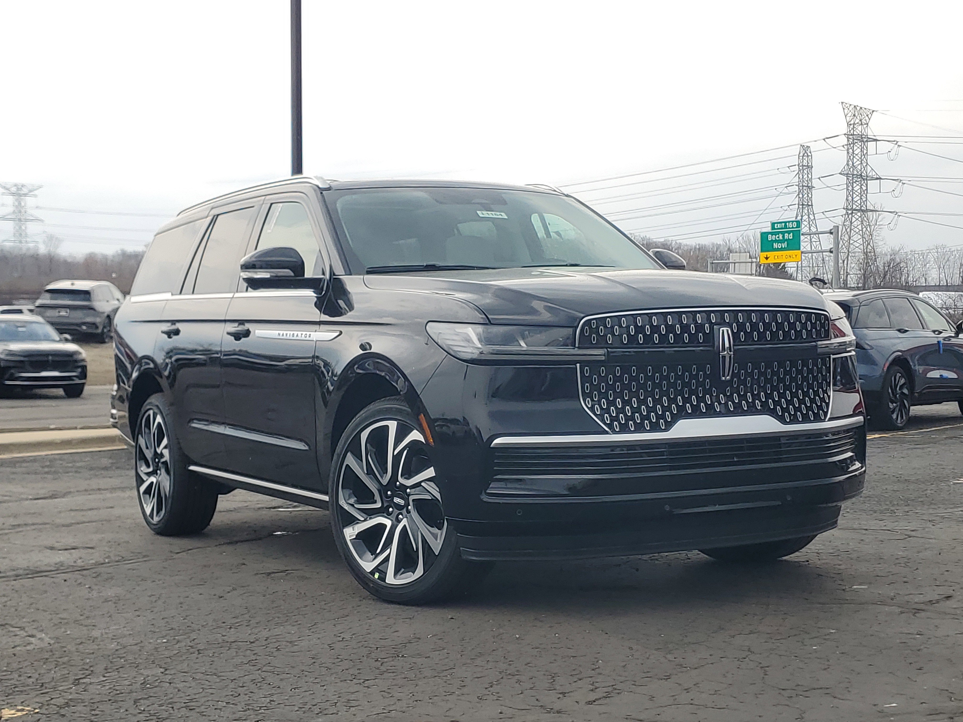New 2026 Lincoln Navigator Reserve image 1