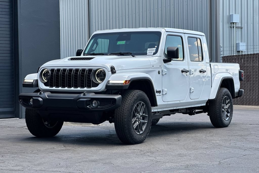 New 2026 Jeep Gladiator Sport AWD/4WD image 8