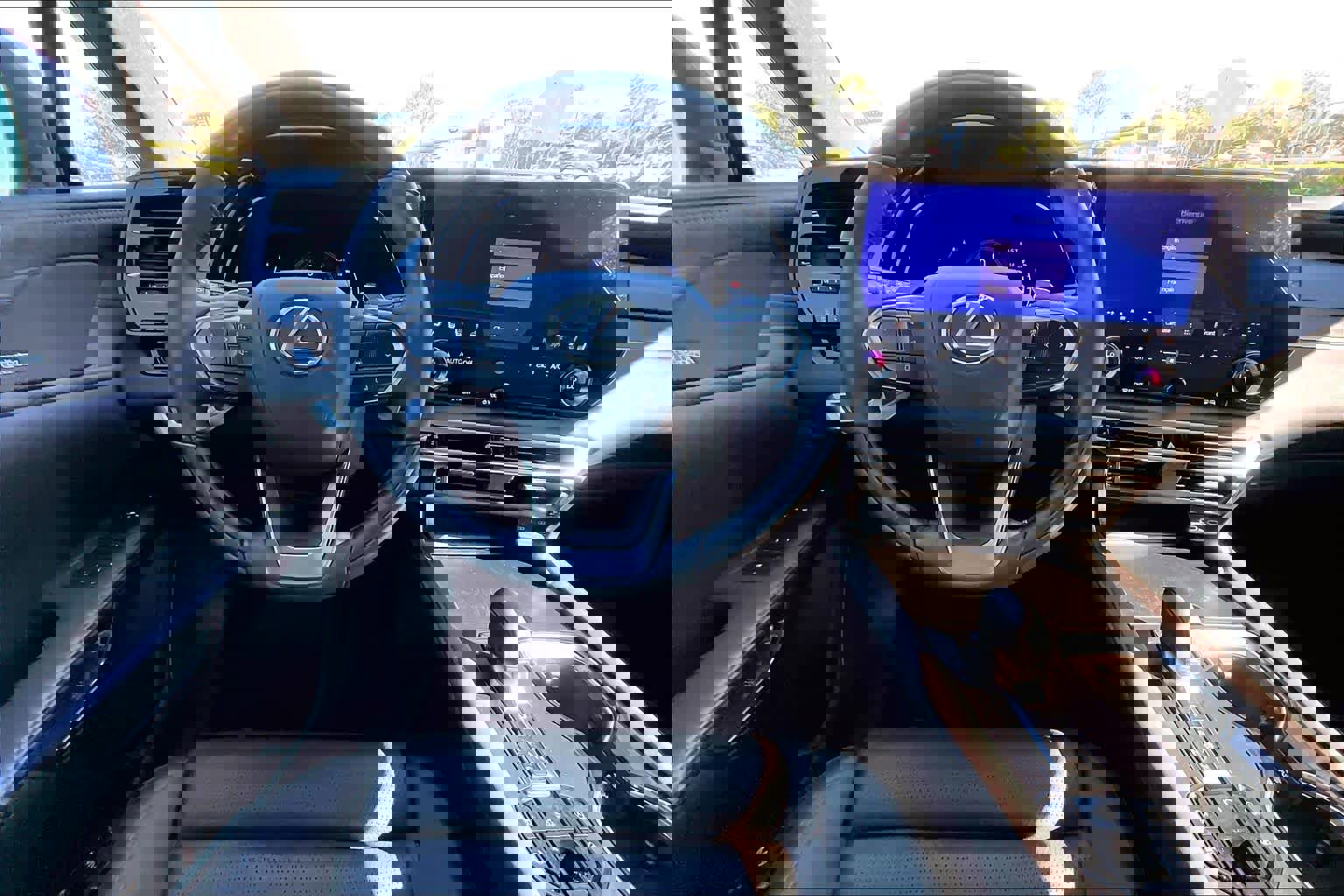 Used 2023 Lexus RX 350 AWD w/ Cold Area Package image 5