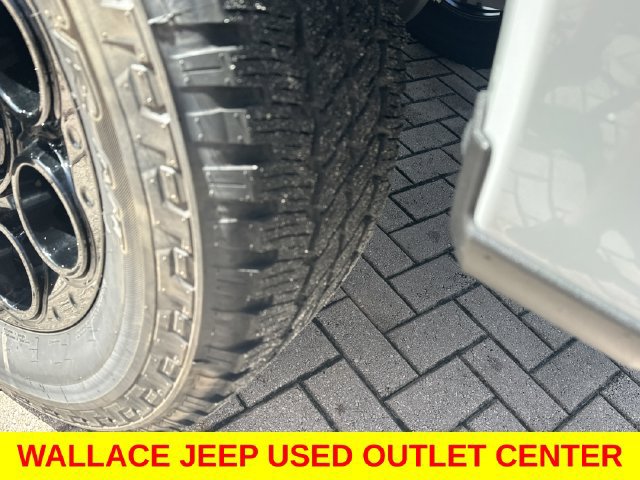 Used 2026 Ford F250 Lariat w/ Black Appearance Package AWD/4WD image 10