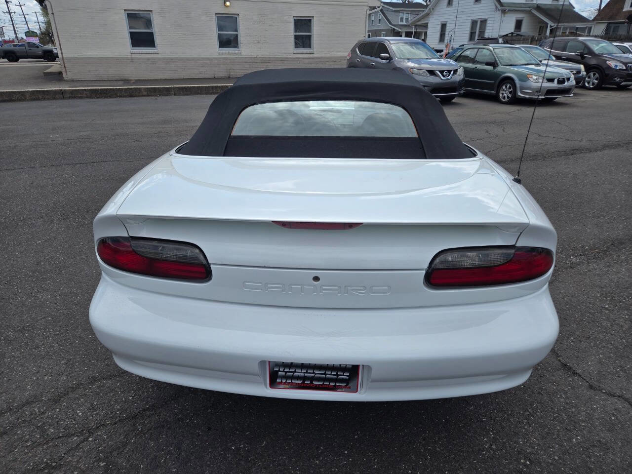 Used 1995 Chevrolet Camaro LT image 12