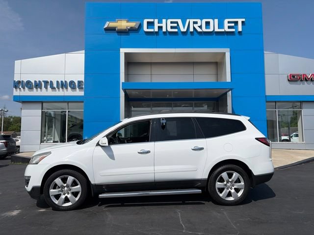 Used 2017 Chevrolet Traverse LT w/ Style and Technology Package AWD/4WD image 10