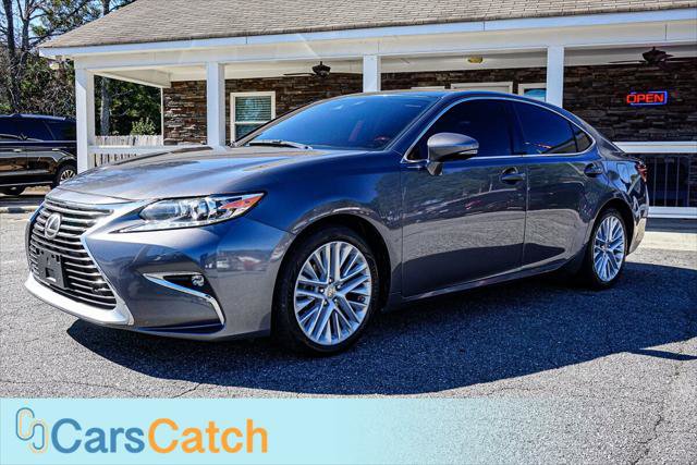 Used 2016 Lexus ES 350 w/ Luxury Package w/Wood Trim image 12