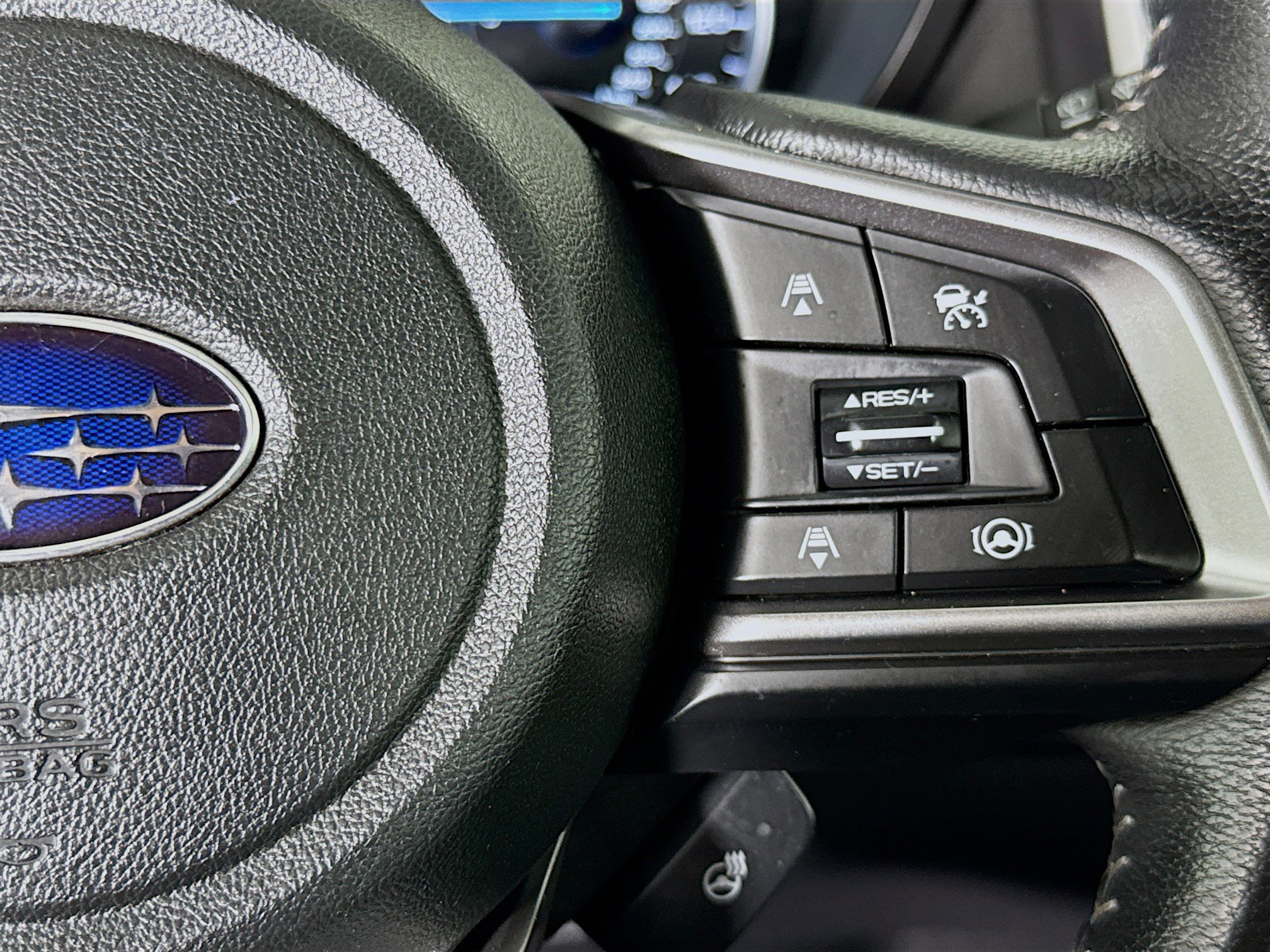 Used 2021 Subaru Ascent Limited w/ Technology Package image 14