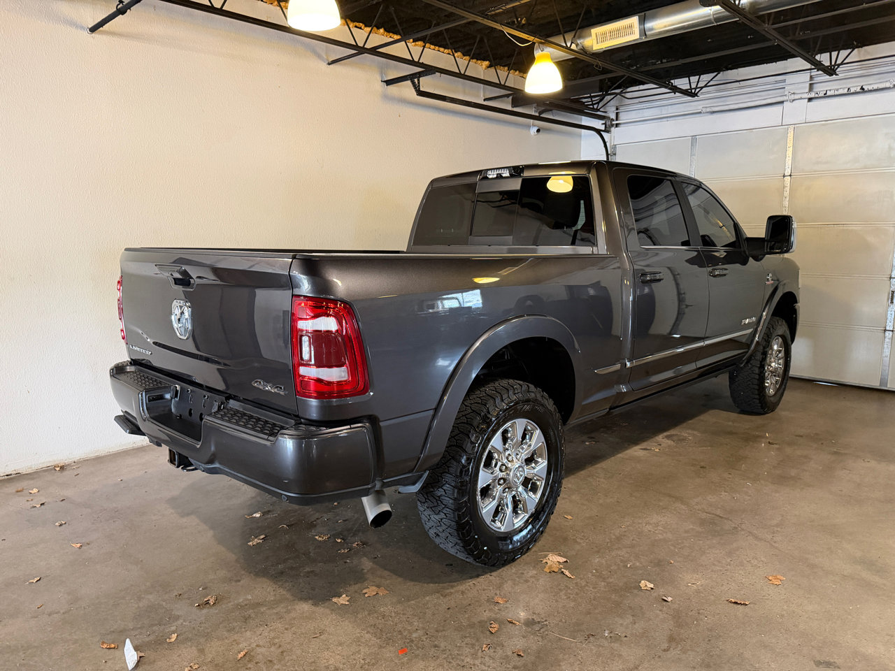 Used 2023 RAM 2500 Limited image 6