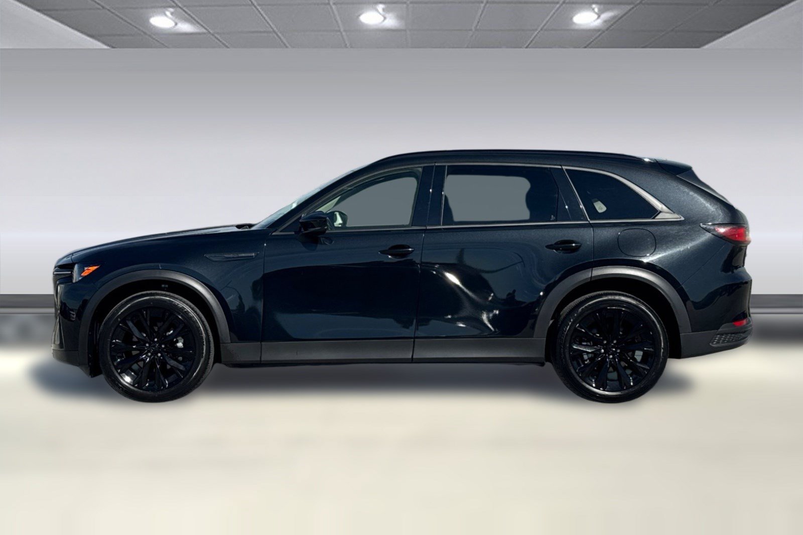 Used 2026 MAZDA CX-90 3.3 Turbo w/ Premium Sport Pkg AWD/4WD image 2