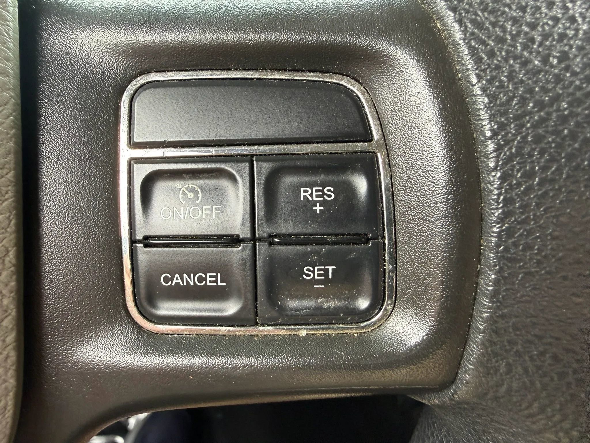 Used 2012 RAM 1500 Classic SLT RWD image 15