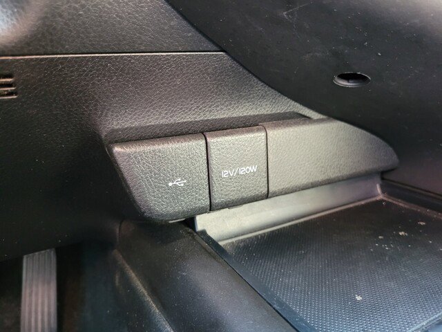 Used 2021 Toyota Camry SE image 23