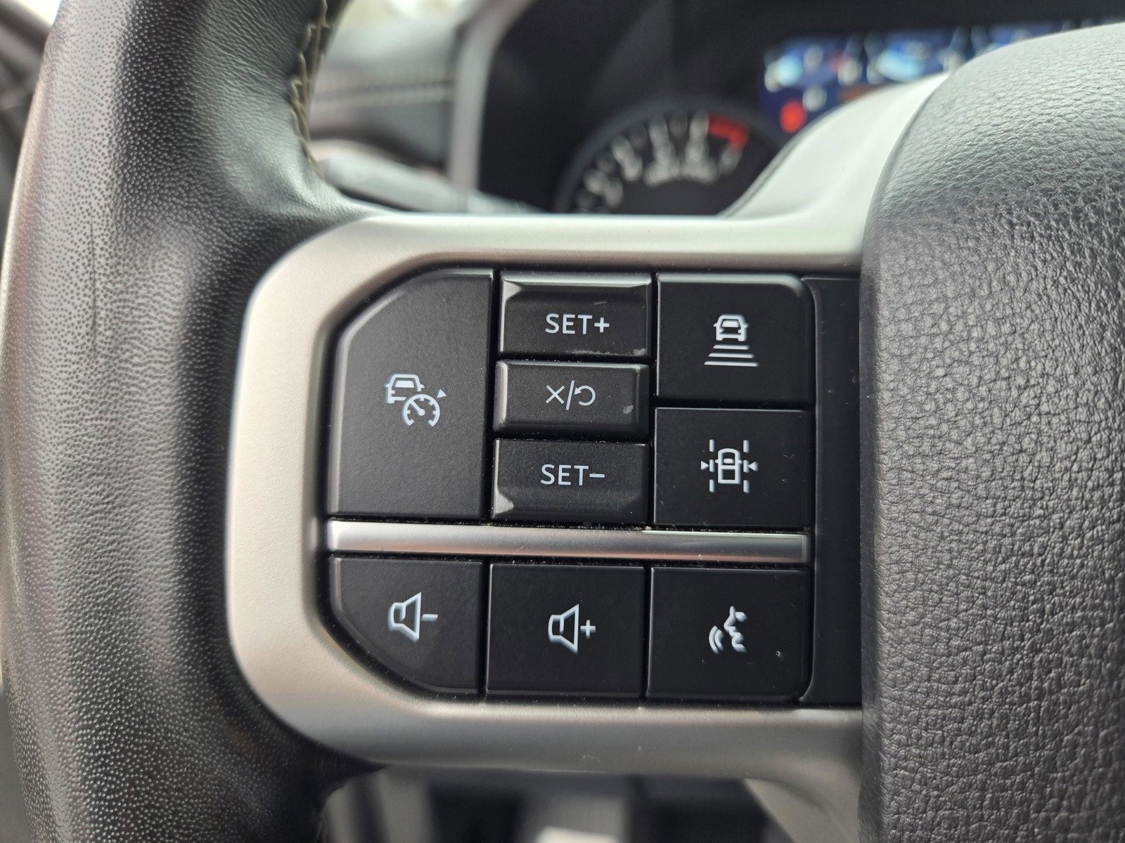 Used 2024 Ford Expedition Max Limited image 15