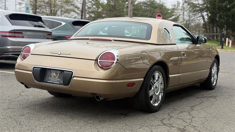 Used 2005 Ford Thunderbird image 5