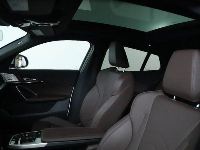 Certified 2025 BMW X2 xDrive28i w/ Premium Package image 20
