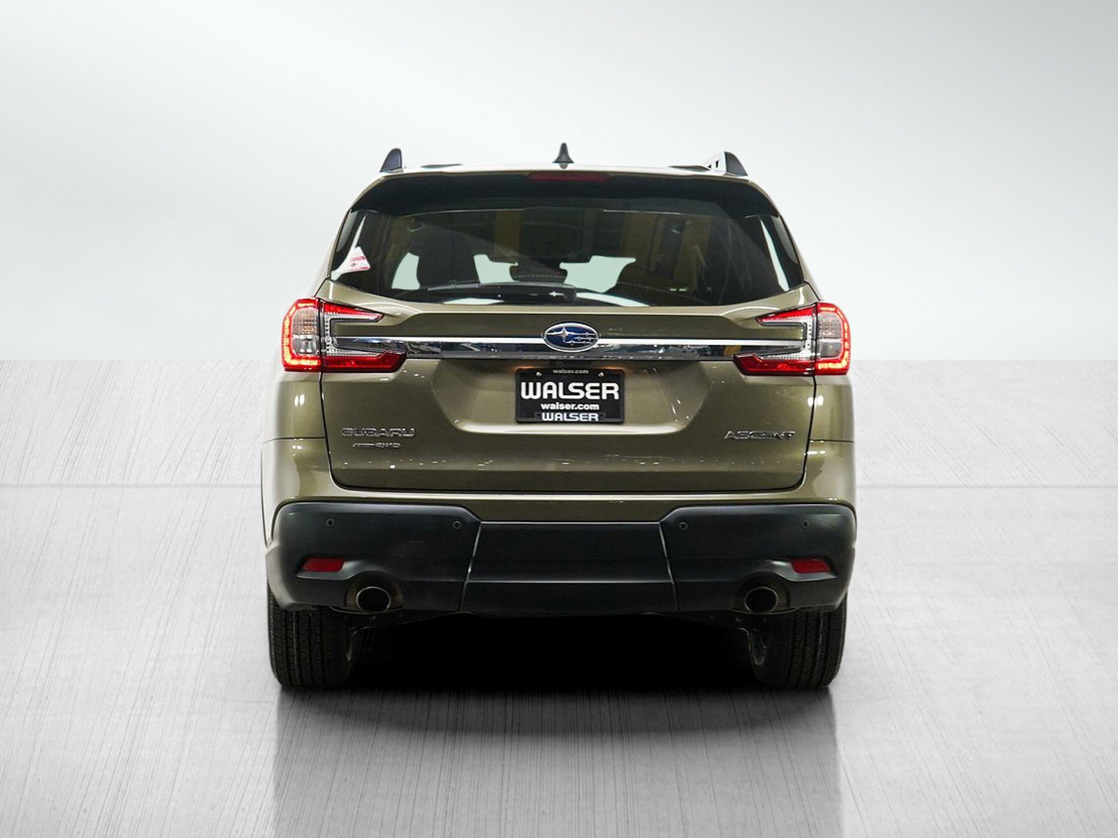 Used 2025 Subaru Ascent Premium AWD/4WD image 4
