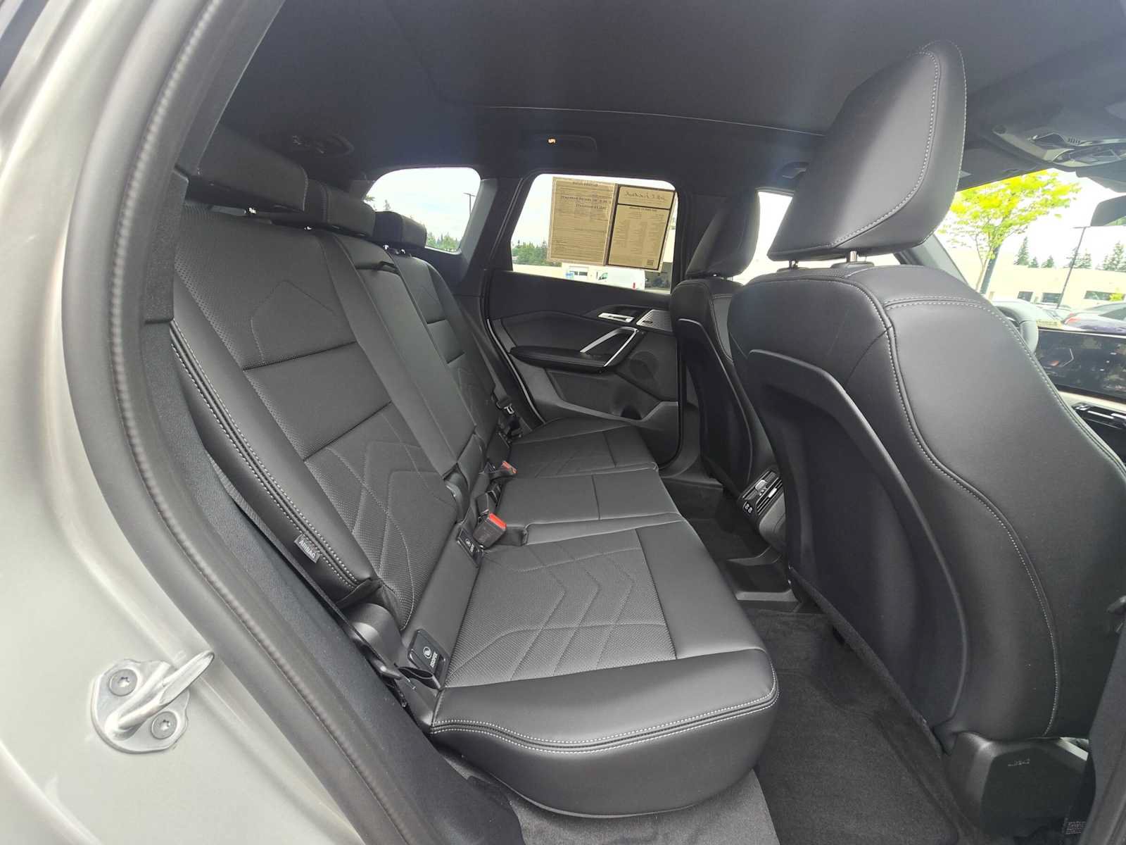 Used 2025 BMW X1 xDrive28i w/ Convenience Package AWD/4WD image 12